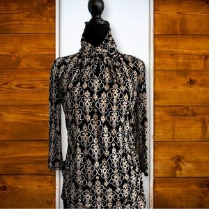 New York & Company Jacquard Print Stretch Top